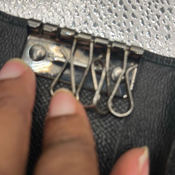 Dolce & Gabbana Foldover Key Holder Card Case Black Leathe Luxury Minimalist - Picture 8 of 11